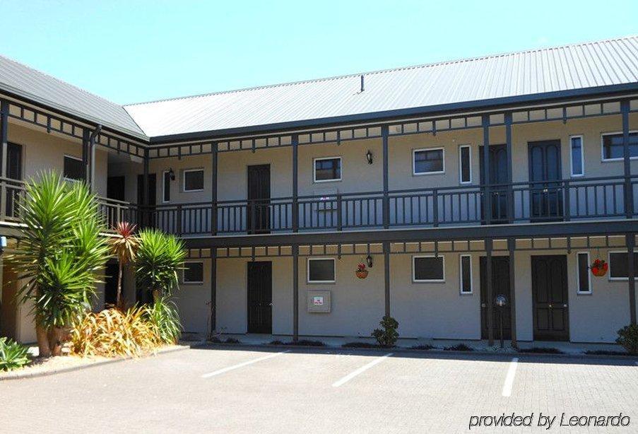 Asure Camelot Arms Motor Lodge Auckland Exterior photo